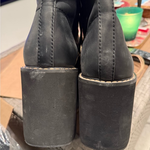 Chic Black Lace-Up Platform Boots - Picture 8 of 11